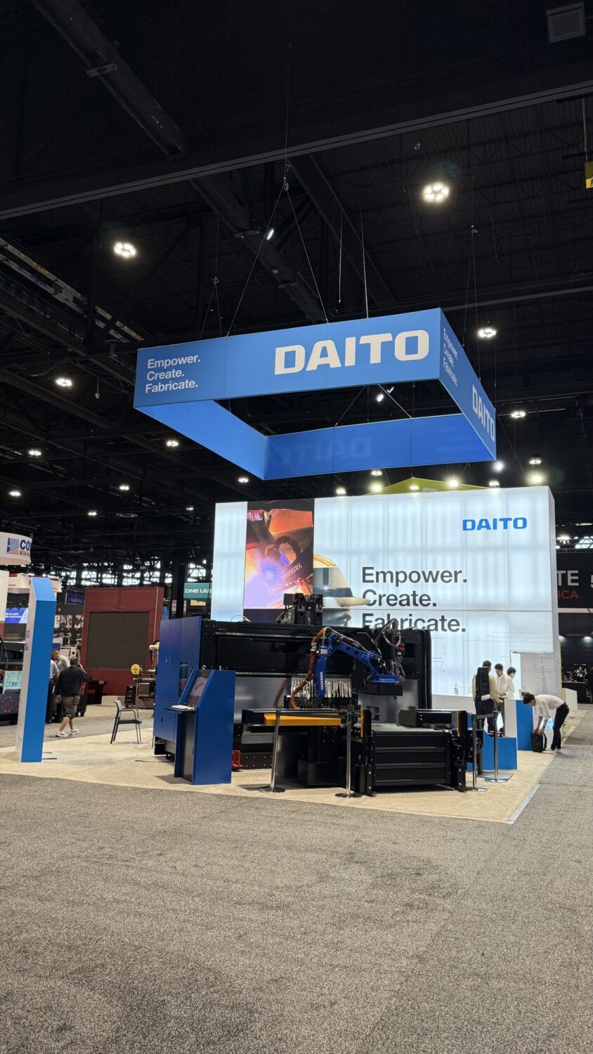海外展示会 FABTECH 2025 ブースLEDビジョン設置